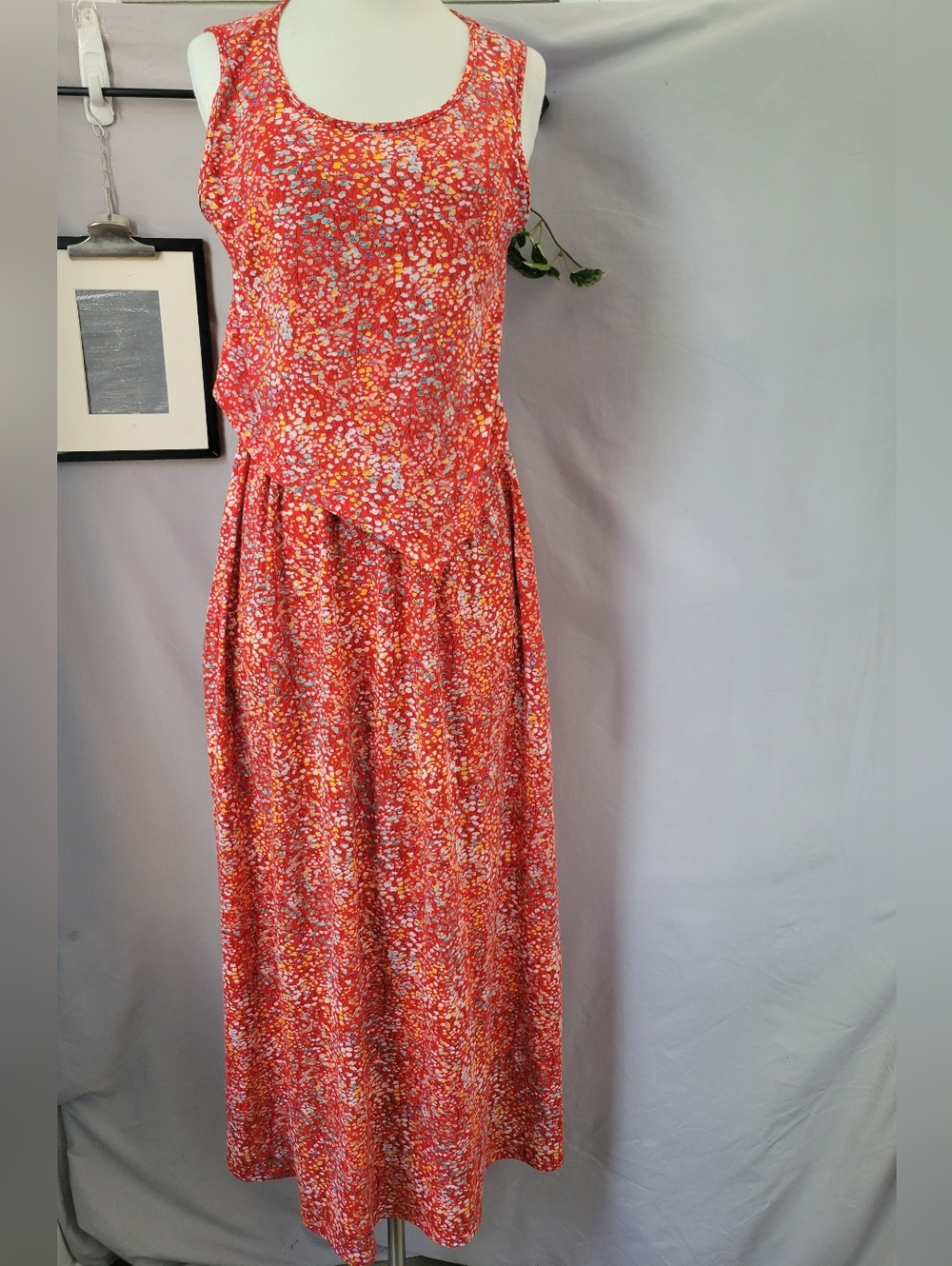 Latched Mama Sleeveless Nursing Maternity Floral Ditsy Maxi Dress Red Orange M